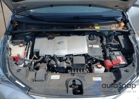 2016 Toyota Prius Four Touring z USA, uszkodzony, nr VIN JTDKARFU1G3501511